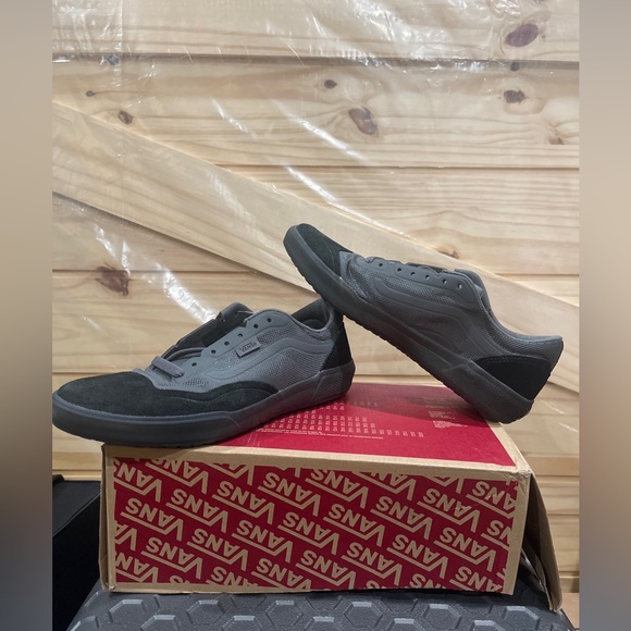 Vans 3 pair